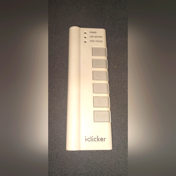 iClicker Gen 1 - Picture 1 of 2